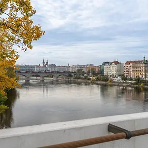 Wishlist Prague Residences - Karlin Free Parking Apartment
